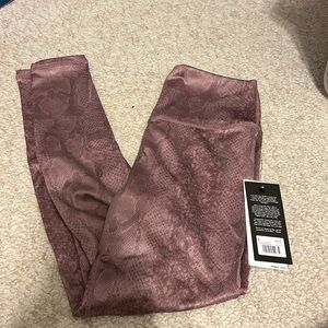 Glyder Pink Snake Print Leggings Small